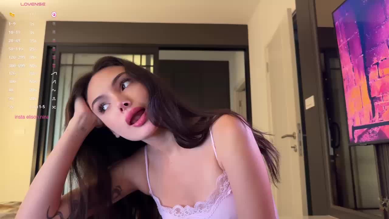 elisonni Cam Model Chat October 15, 2025