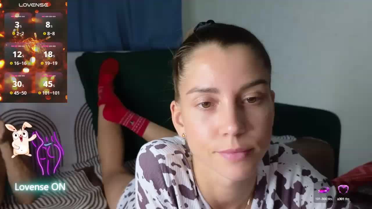 Couple_Twix Cam Model Chat October 15, 2025