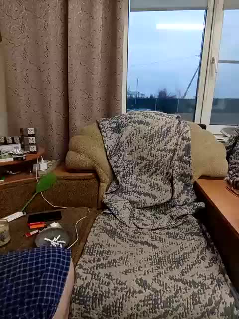 family2020 Cam Model Chat October 15, 2025