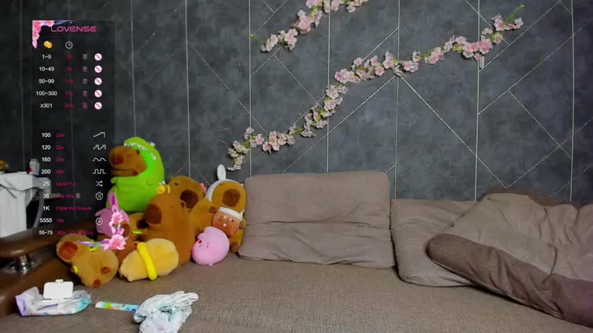 EvaTheHeart Cam Model Chat October 15, 2025