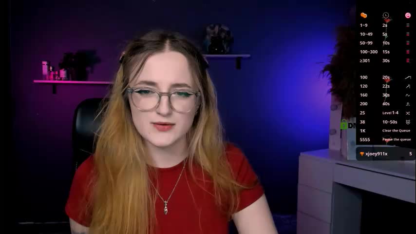 luna_berryy Cam Model Chat October 15, 2025