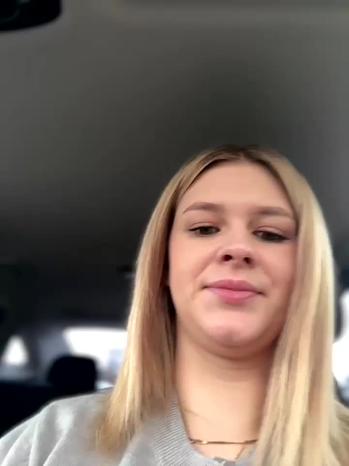 Love_Bri Cam Model Chat October 15, 2025