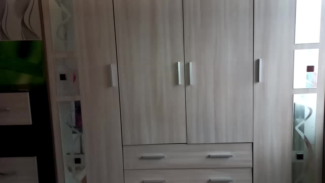 AuroraRow Cam Model Chat October 15, 2025