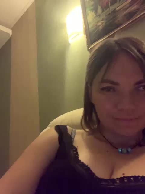 Ella-Pearlie Cam Model Chat October 15, 2025