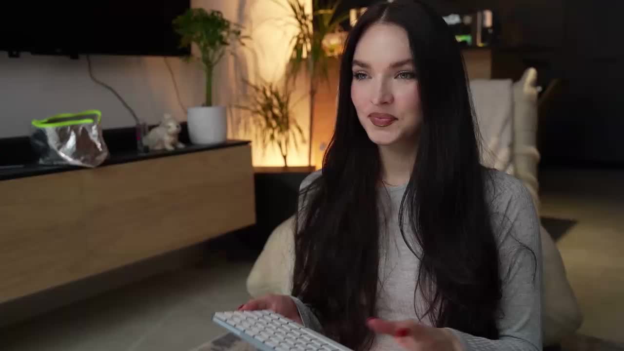 blackvelveet Cam Model Chat October 15, 2025