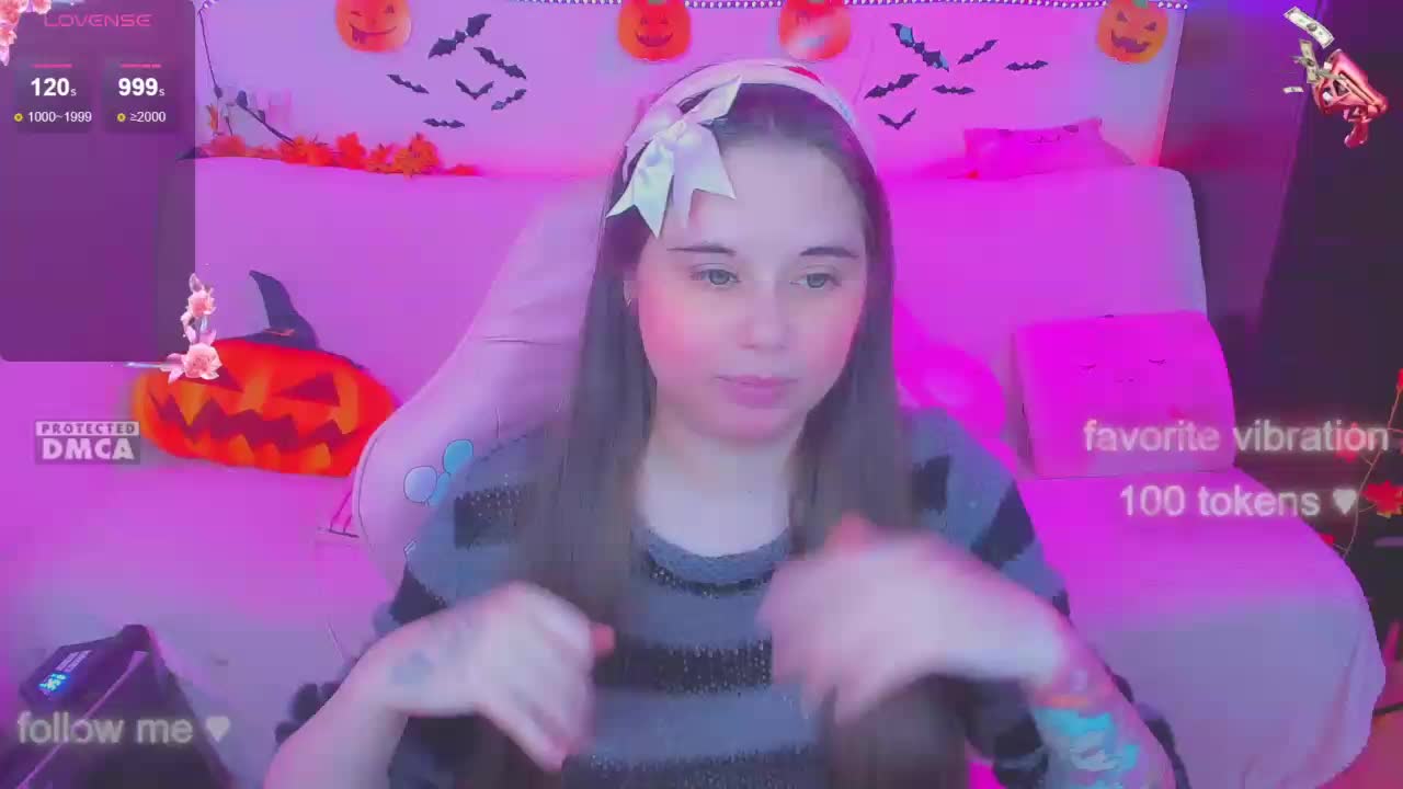 LoliSuccub Cam Model Chat October 15, 2025