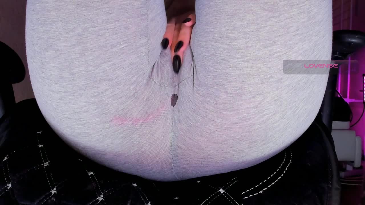 Kira-Kell Cam Model Chat October 15, 2025