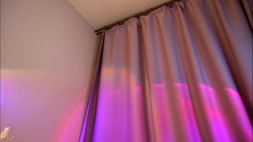 holyyy_fuck Cam Model Chat October 16, 2025