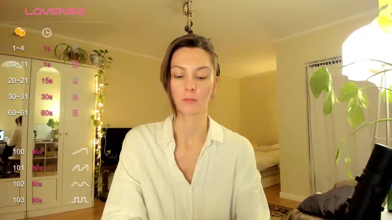 Sweet_Water Cam Model Chat October 16, 2025