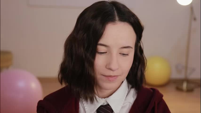 _female_essence_ Cam Model Chat October 16, 2025