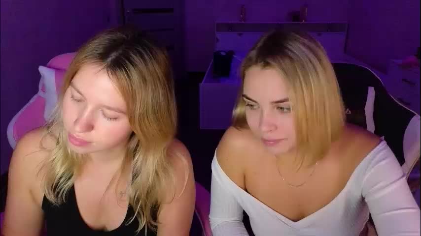stefany_and_bettany Cam Model Chat October 16, 2025