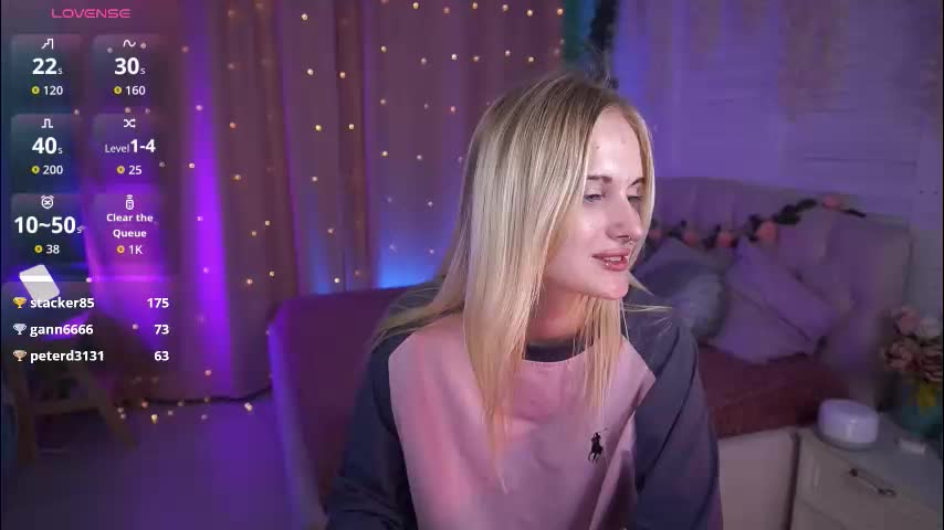 monicavelen Cam Model Chat October 16, 2025