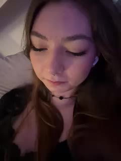 ShyAlya Cam Model Chat October 16, 2025