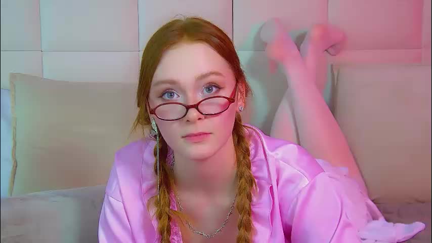 agatafoxley Cam Model Chat October 16, 2025