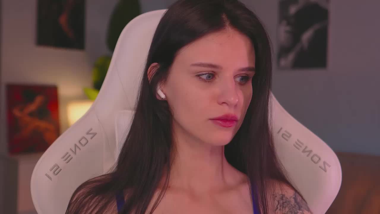 Eva-Ostin Cam Model Chat October 16, 2025