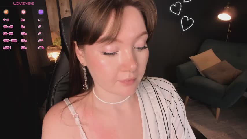 Ash_Hasmy Cam Model Chat October 16, 2025