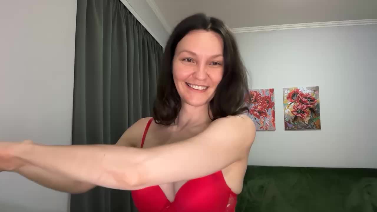 _lastochka_ Cam Model Chat October 16, 2025