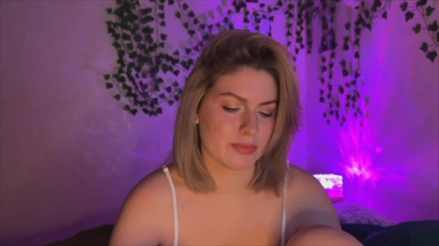 kmandarin Cam Model Chat October 16, 2025