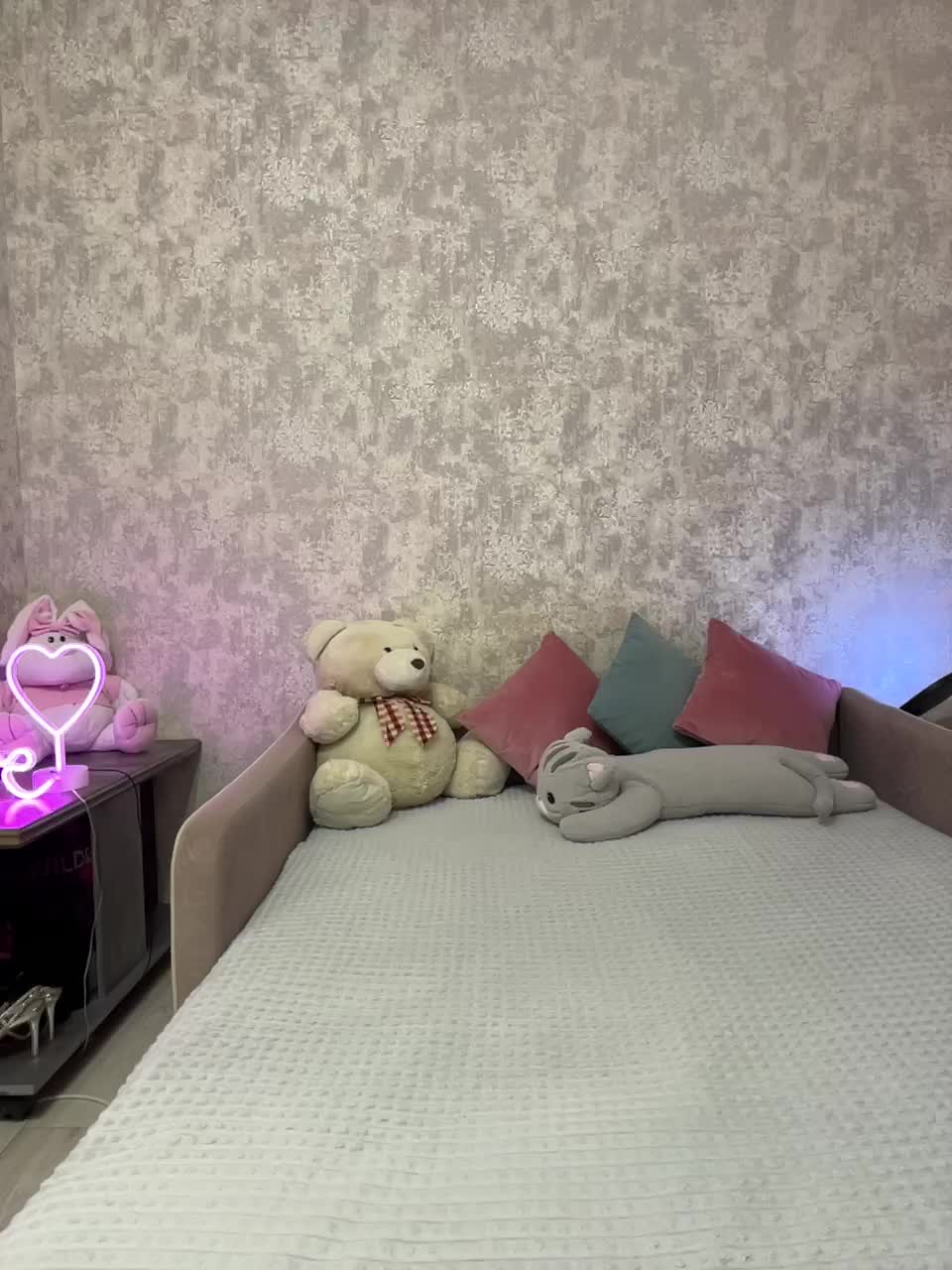 SeXXyMagic Cam Model Chat October 16, 2025