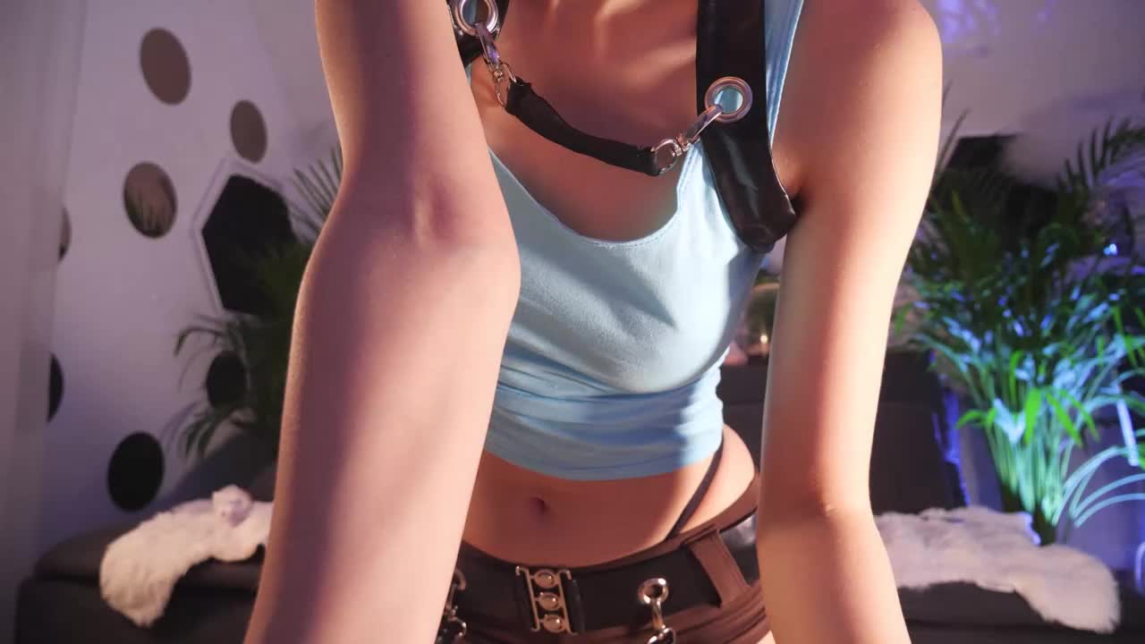 Taanni Cam Model Chat October 16, 2025