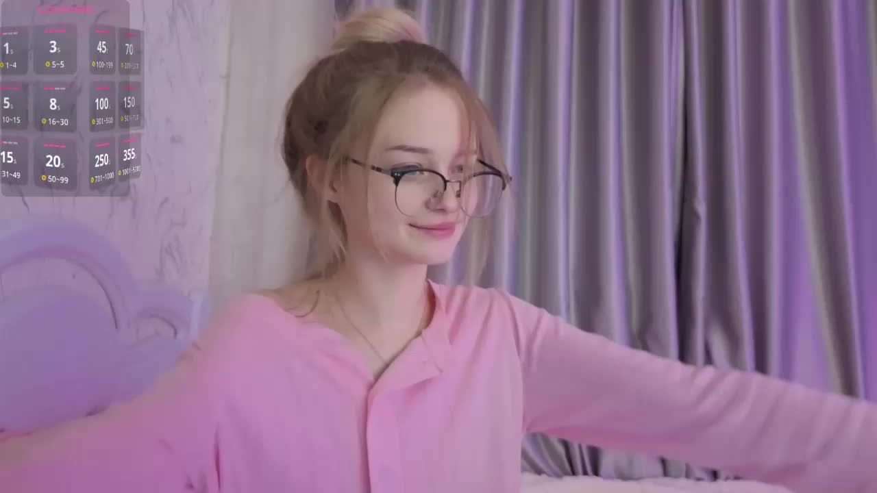 vialeta-baby Cam Model Chat October 16, 2025