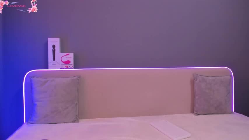 Malika_Lisan Cam Model Chat October 16, 2025