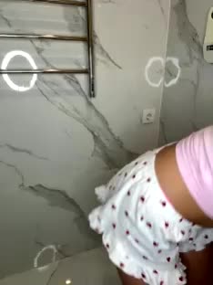 Viki-05 Cam Model Chat October 16, 2025