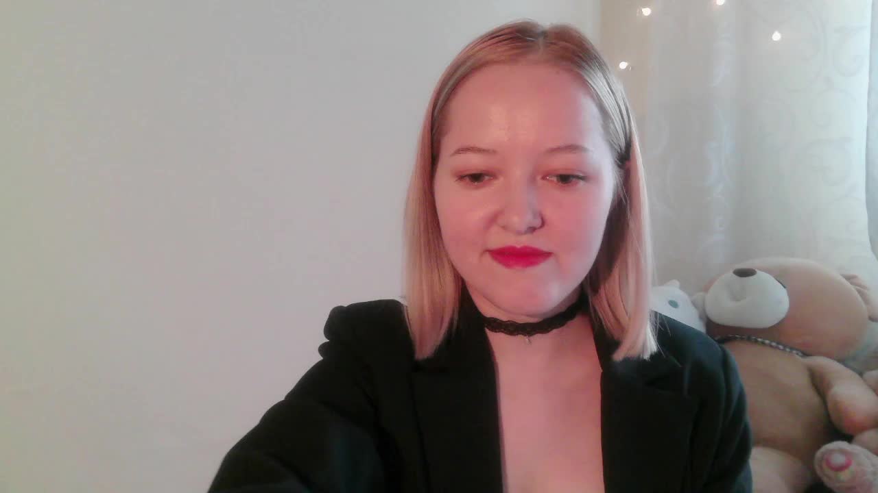 -Sweet-smile- Cam Model Chat October 16, 2025