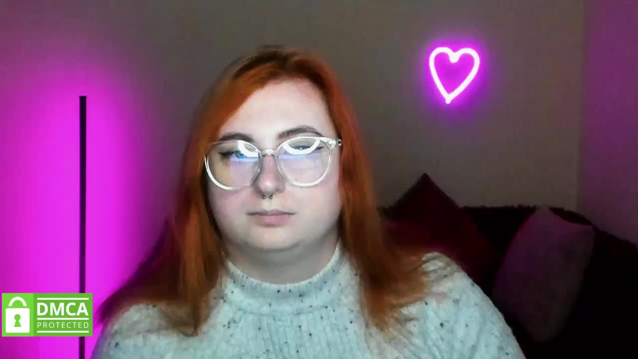 Aliciaredluv Cam Model Chat October 16, 2025