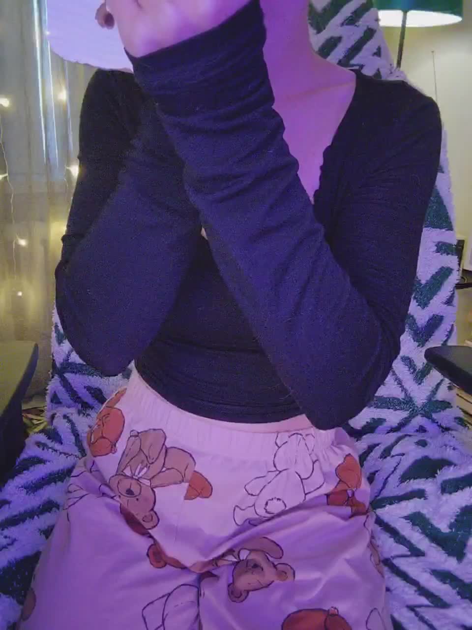 MyLittlegi Cam Model Chat October 16, 2025