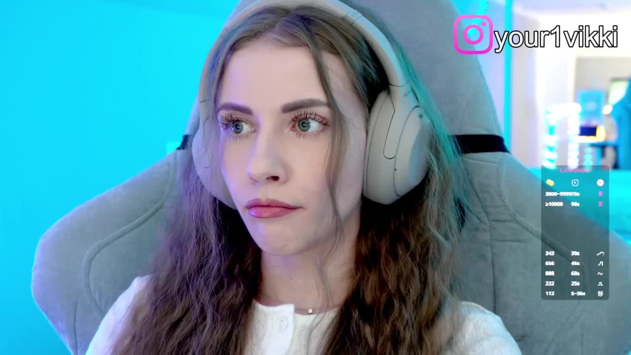 VikkiExtraCheese Cam Model Chat October 16, 2025