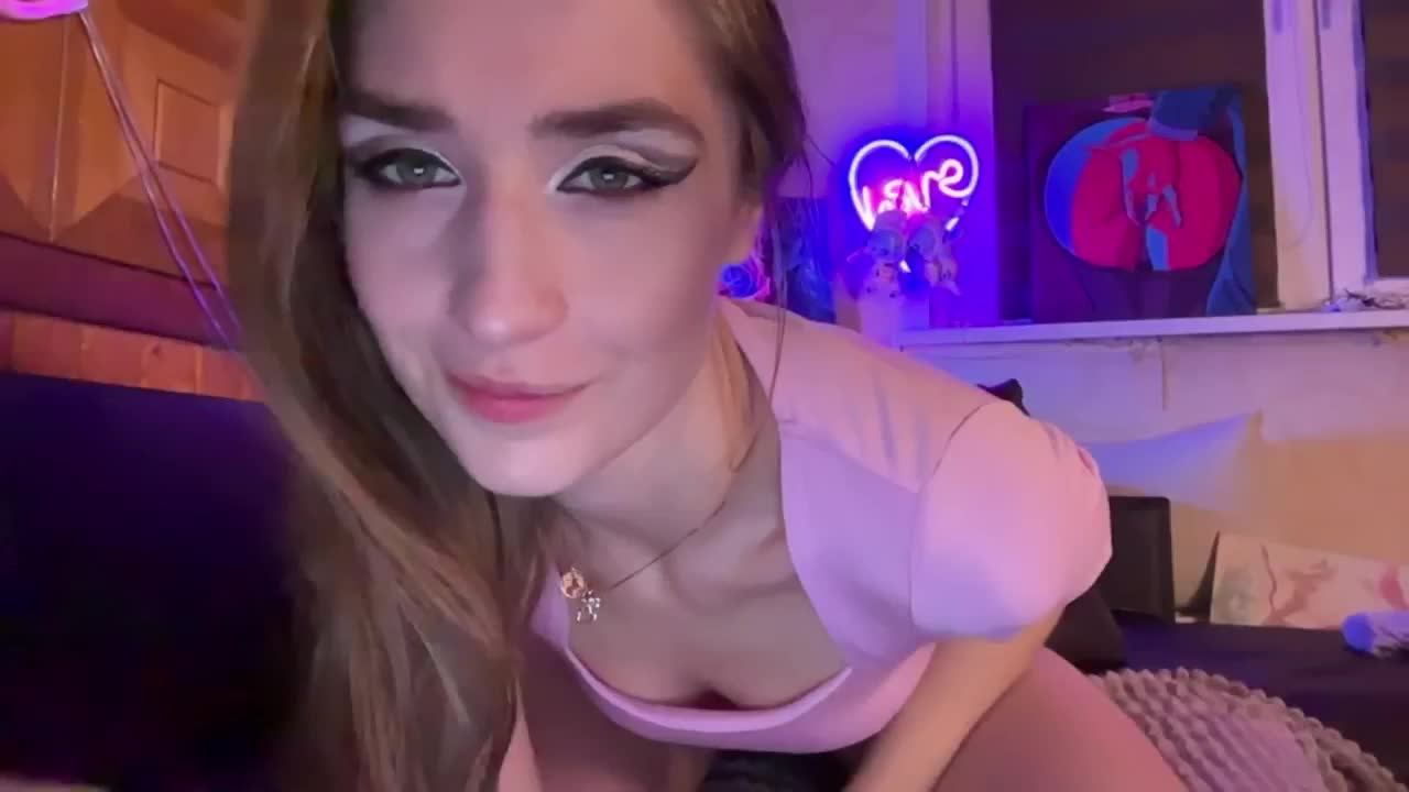 CandyBoom Cam Model Chat October 16, 2025