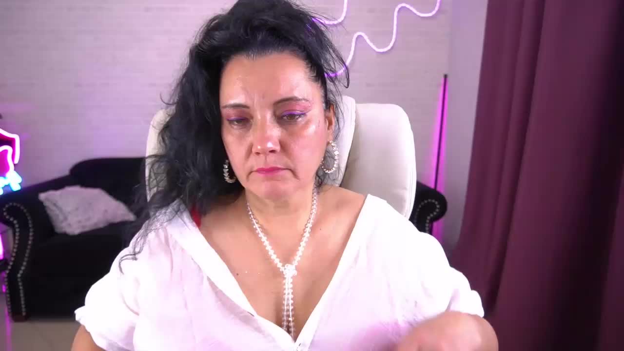 ValeryRosseee Cam Model Chat October 16, 2025