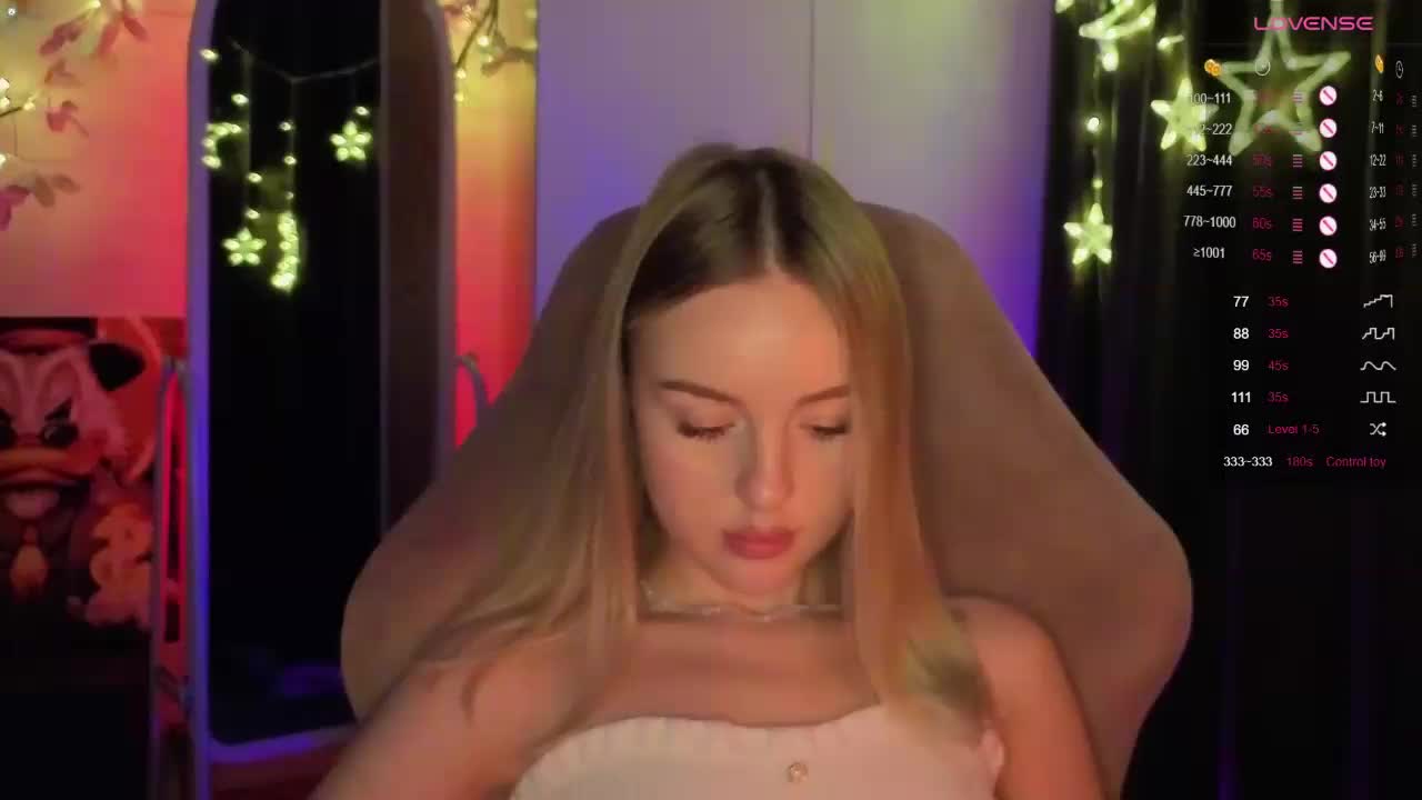 Nestyzz Cam Model Chat October 16, 2025