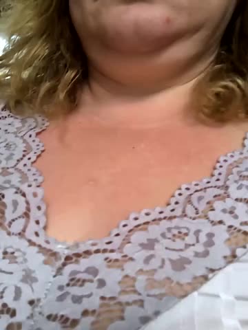 jusichka Cam Model Chat October 16, 2025