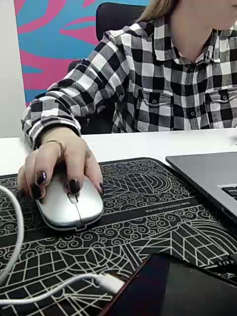 Xo4y-Tpax Cam Model Chat October 16, 2025