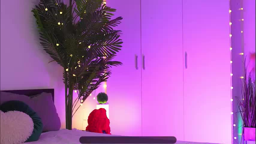 lorettelorenaa Cam Model Chat October 16, 2025