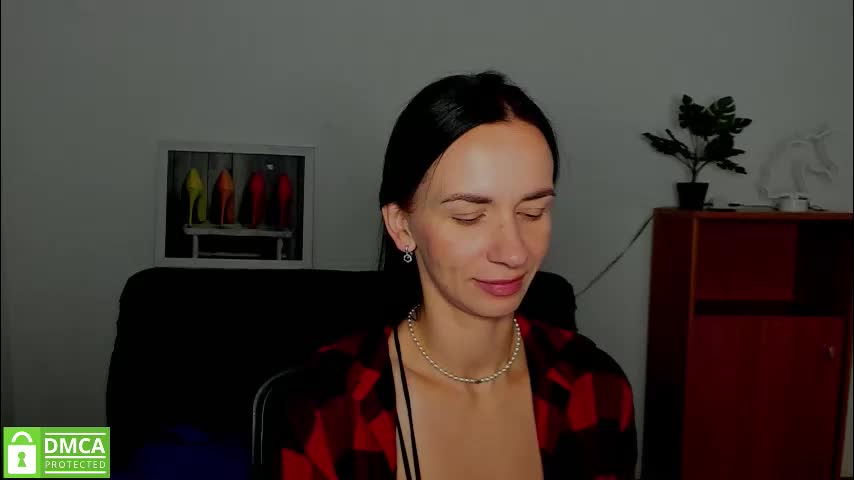 annakillian_kiss Cam Model Chat October 16, 2025