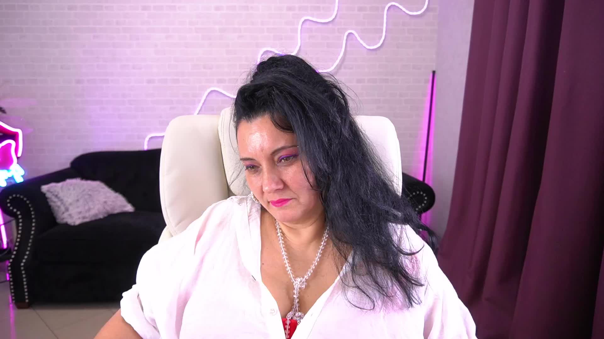 ValeryRosseee Cam Model Chat October 16, 2025