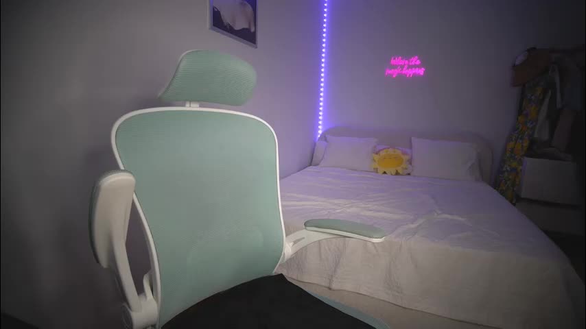 lunaink_ Cam Model Chat October 16, 2025