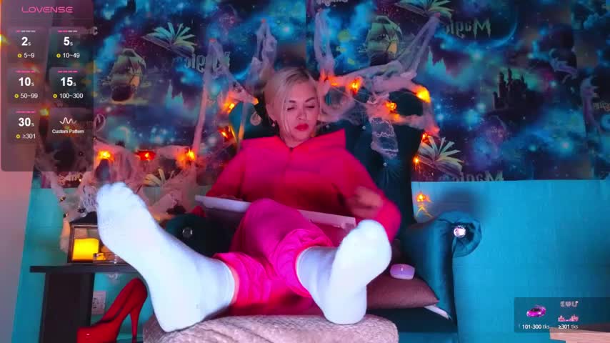 Snow_Goddess Cam Model Chat October 16, 2025