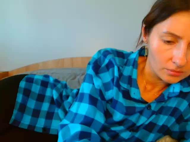 Irina9793 Cam Model Chat October 16, 2025