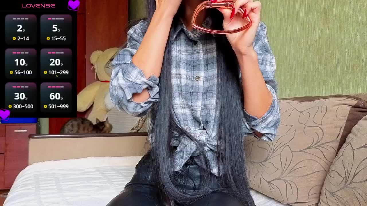 Liana-fit8 Cam Model Chat October 16, 2025