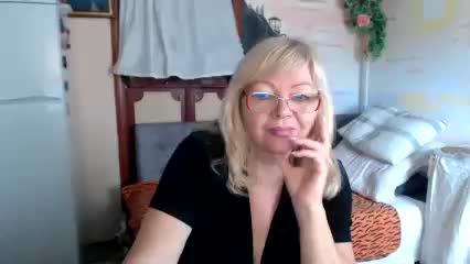 EvelynLoveShy Cam Model Chat October 16, 2025