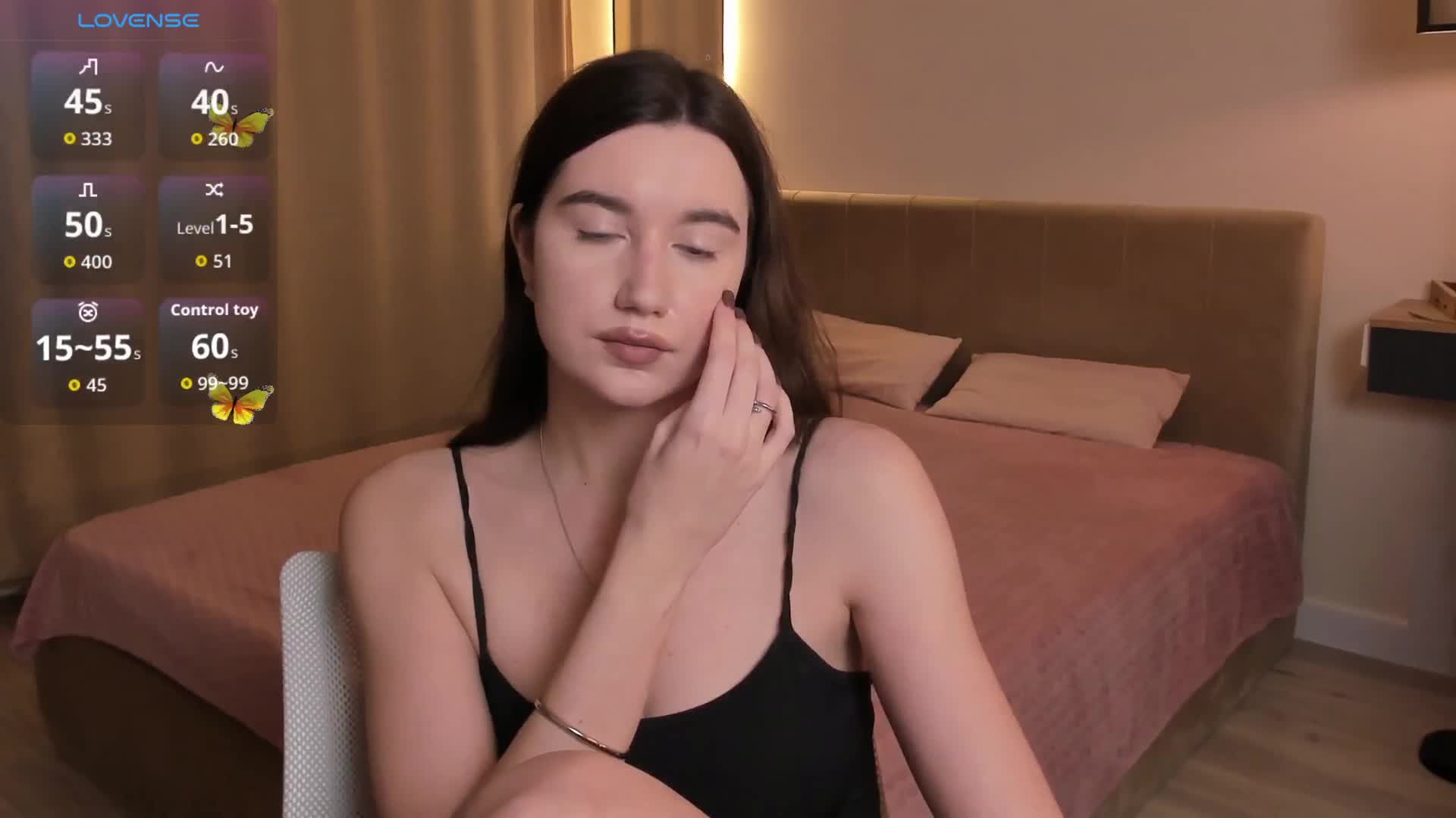 Lillian-s Cam Model Chat October 16, 2025