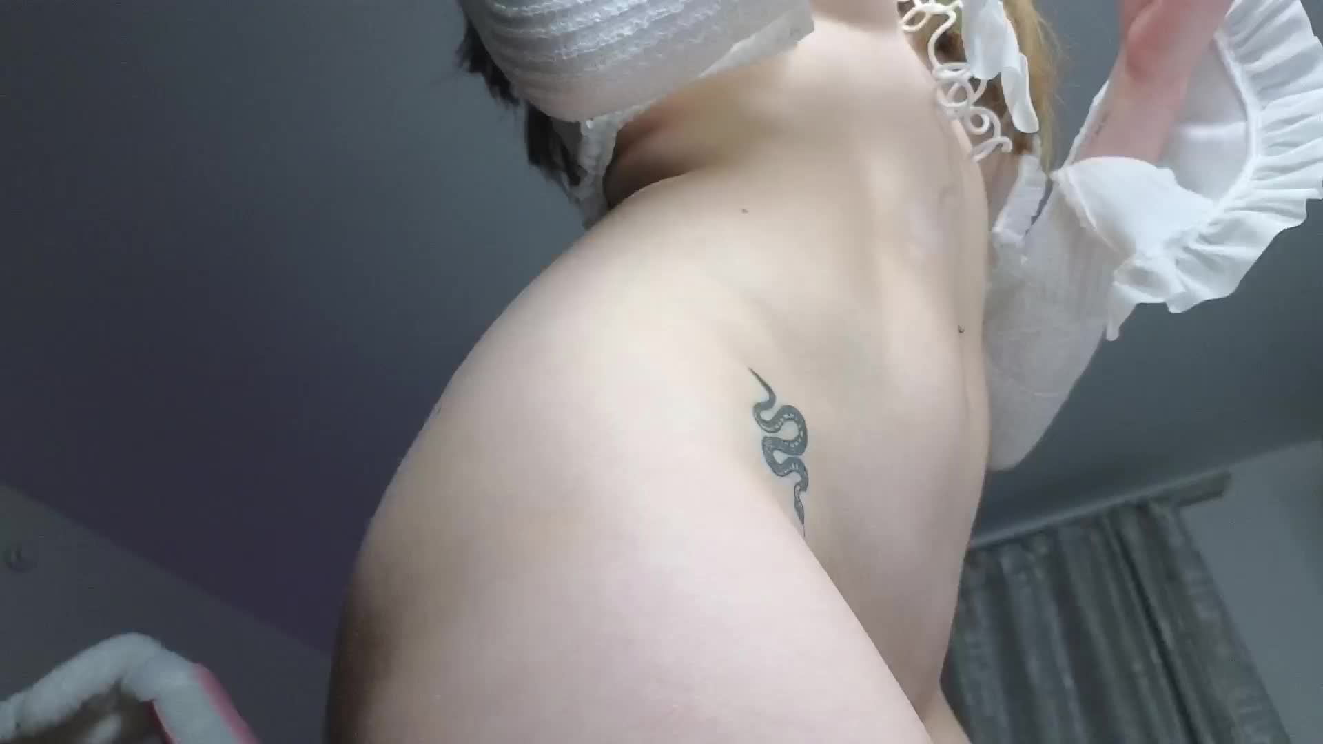 Eva--queen Cam Model Chat October 16, 2025