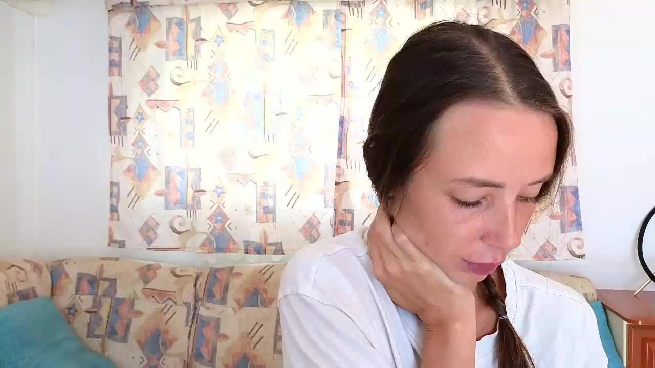 Miss_Milka Cam Model Chat October 16, 2025