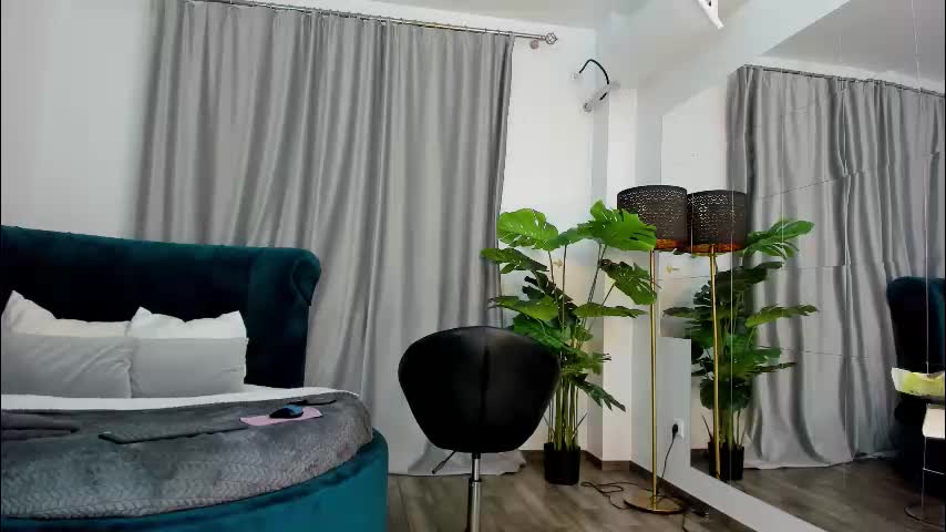 sandralopezxxx Cam Model Chat October 16, 2025