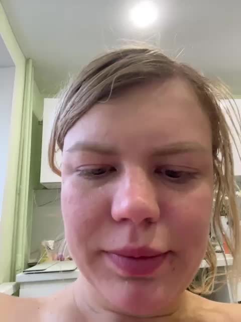 LoveMarin Cam Model Chat October 16, 2025