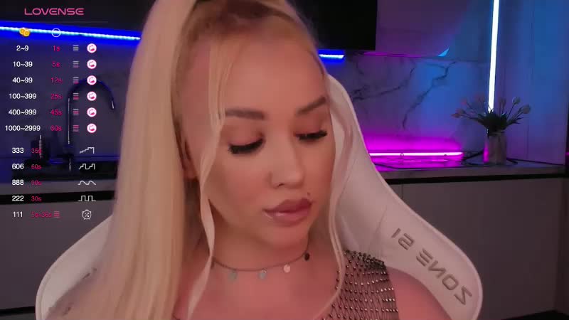 In-your-fucking-mind Cam Model Chat October 16, 2025